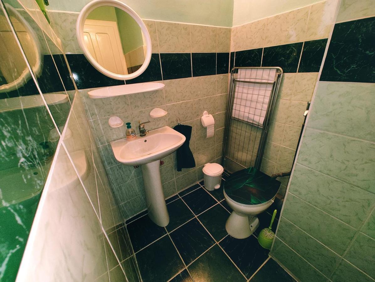 Ten'S Apartment - Spatios Si Linistit Cluj-Napoca Eksteriør bilde