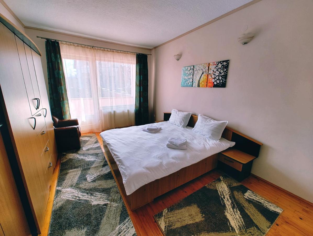 Ten'S Apartment - Spatios Si Linistit Cluj-Napoca Eksteriør bilde