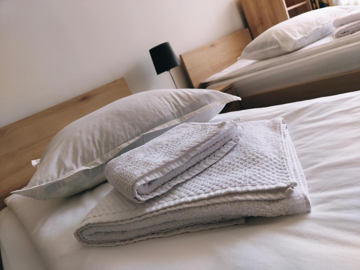 Ten'S Apartment - Spatios Si Linistit Cluj-Napoca Eksteriør bilde